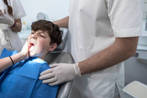 Best Holiday Emergency Dentist in Shady Shores, TX